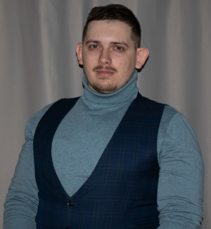 Суханов Александр Викторович Суханов Александр Викторович